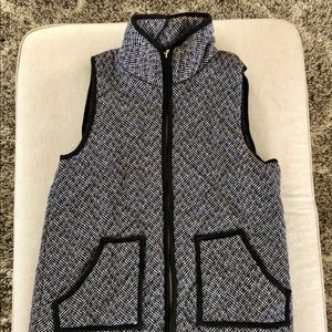 Like new Jane.com Women’s Herringbone vest size M